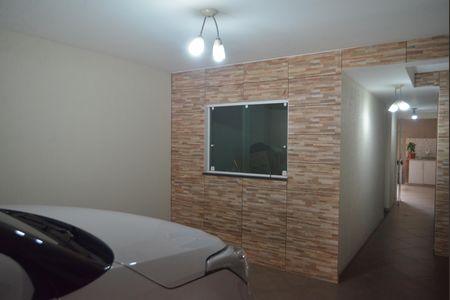 Casa à venda com 224m², 3 quartos e 4 vagasGaragem