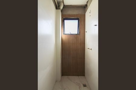 Apartamento à venda com 184m², 3 quartos e 2 vagasBanheiro da Suíte