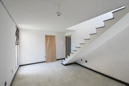 Apartamento à venda com 184m², 3 quartos e 2 vagasSala