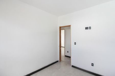 Apartamento à venda com 184m², 3 quartos e 2 vagasQuarto 2
