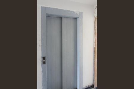 Apartamento à venda com 184m², 3 quartos e 2 vagasElevador