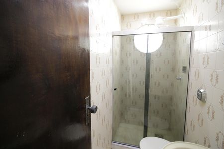 Casa à venda com 180m², 3 quartos e 3 vagasBanheiro Social