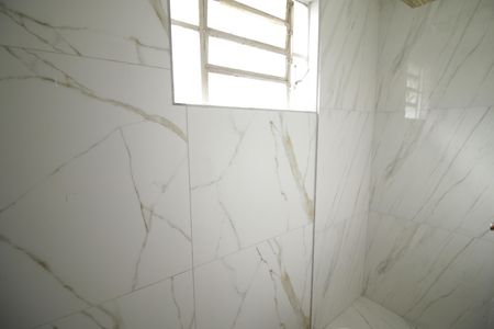 Casa à venda com 180m², 3 quartos e 3 vagasBanheiro de serviço