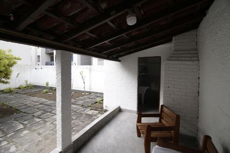 Pia do quintal de casa para alugar com 3 quartos, 180m² em Tanque, Rio de Janeiro