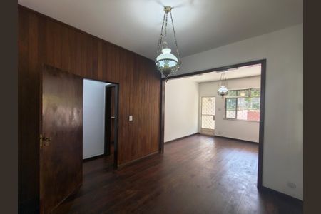 Casa para alugar com 3 quartos, 180m² em Tanque, Rio de Janeiro