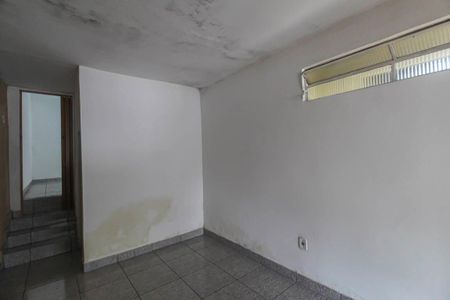 Casa para alugar com 100m², 1 quarto e sem vagaSala