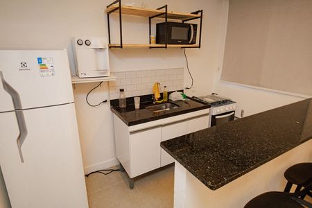 Apartamento para alugar com 40m², 2 quartos e sem vagaÁrea comum - Salão de festas