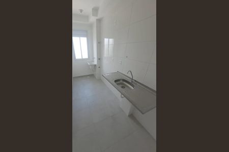 Cozinha de apartamento para alugar com 2 quartos, 43m² em Jardim Jacinto, Jacareí