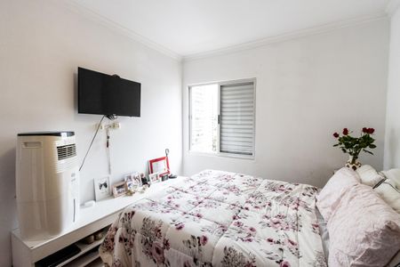 Quarto 1 de apartamento para alugar com 2 quartos, 62m² em Vila Ipojuca, São Paulo
