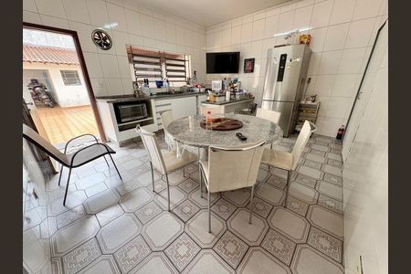 Casa à venda com 5 quartos, 395m² em Anchieta, São Bernardo do Campo