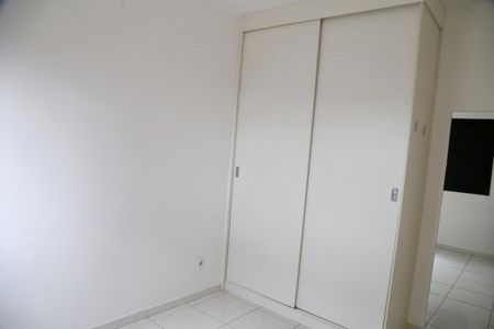 Apartamento para alugar com 37m², 2 quartos e 1 vaga