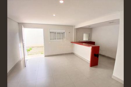 Casa à venda com 3 quartos, 185m² em Campo Belo, São Paulo