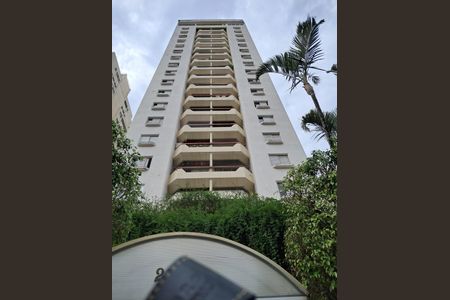 Apartamento à venda com 60m², 2 quartos e 1 vaga Apartamento à venda com 60m², 2 quartos e 1 vagaFachada