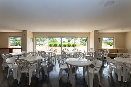 Apartamento à venda com 60m², 2 quartos e 1 vagaÁrea Comum