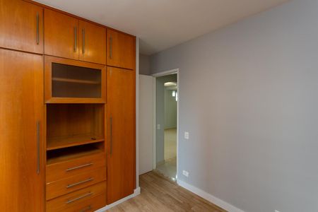 Apartamento à venda com 60m², 2 quartos e 1 vagaQuarto 2
