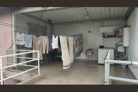 Casa à venda com 2 quartos, 91m² em Vila Carrão, São Paulo