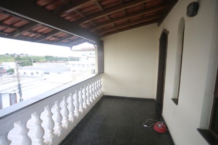 Casa para alugar com 328m², 5 quartos e 2 vagasQuarto  3