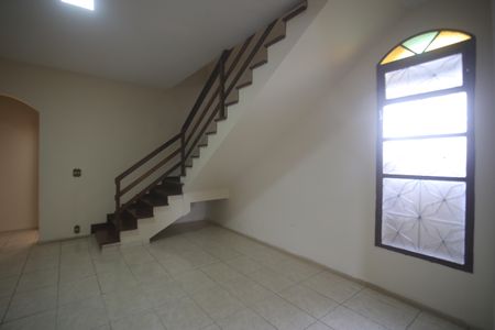 Casa para alugar com 328m², 5 quartos e 2 vagasSala de jantar