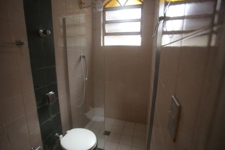 Casa para alugar com 328m², 5 quartos e 2 vagasSuite