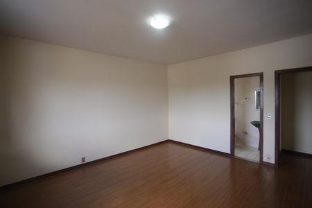 Casa para alugar com 328m², 5 quartos e 2 vagasSuite 2