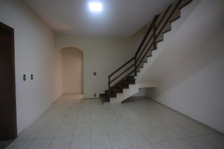 Casa para alugar com 328m², 5 quartos e 2 vagasSala de jantar