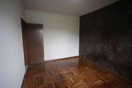 Casa para alugar com 328m², 5 quartos e 2 vagasQuarto 