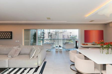 Apartamento à venda com 315m², 4 quartos e 3 vagas