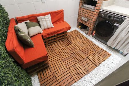 Casa de condomínio à venda com 68m², 2 quartos e 1 vagaÁrea de Serviço - Churrasqueira