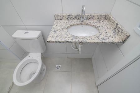 Apartamento para alugar com 52m², 2 quartos e 1 vaga Apartamento para alugar com 52m², 2 quartos e 1 vagaBanheiro
