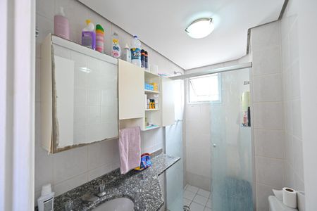 Apartamento à venda com 74m², 3 quartos e 2 vagasBanheiro da Suíte
