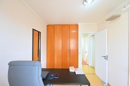 Apartamento à venda com 74m², 3 quartos e 2 vagasSuíte