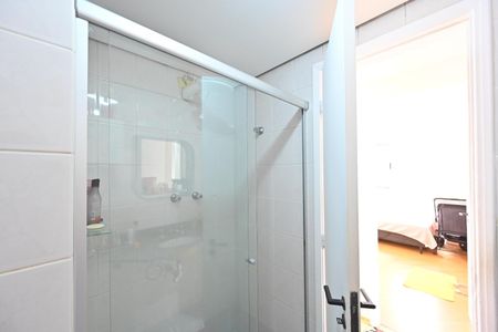 Apartamento à venda com 74m², 3 quartos e 2 vagasBanheiro Social