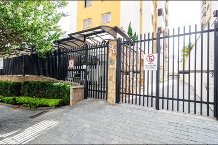 Apartamento à venda com 74m², 3 quartos e 2 vagasFachada