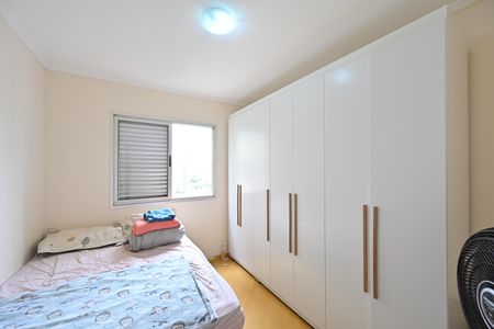 Apartamento à venda com 74m², 3 quartos e 2 vagasQuarto 3