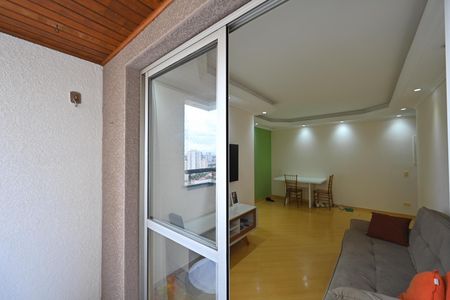 Apartamento à venda com 74m², 3 quartos e 2 vagasSala
