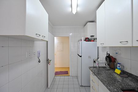 Apartamento à venda com 74m², 3 quartos e 2 vagasCozinha