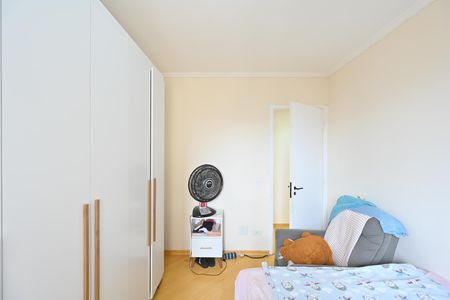 Apartamento à venda com 74m², 3 quartos e 2 vagasQuarto 3