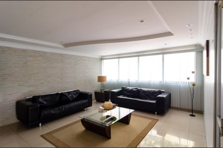 Apartamento à venda com 74m², 3 quartos e 2 vagasHall de Entrada