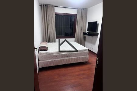 Casa à venda com 3 quartos, 332m² em Belvedere, Belo Horizonte