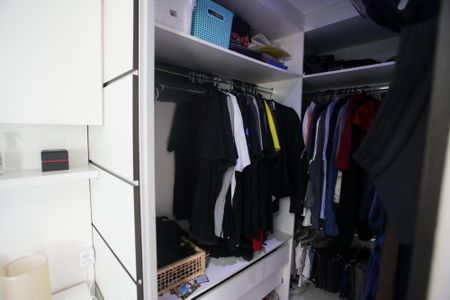 Apartamento à venda com 155m², 3 quartos e 2 vagasCloset do Quarto 3