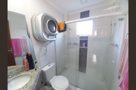 Casa para alugar com 117m², 3 quartos e 3 vagasBanheiro 1