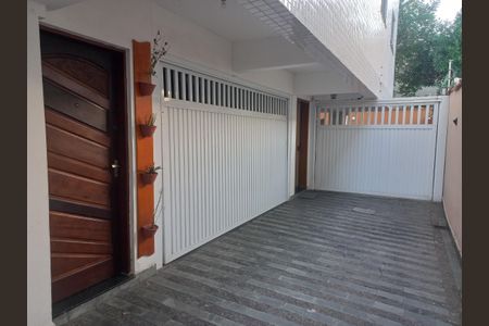 Casa para alugar com 117m², 3 quartos e 3 vagasGaragem