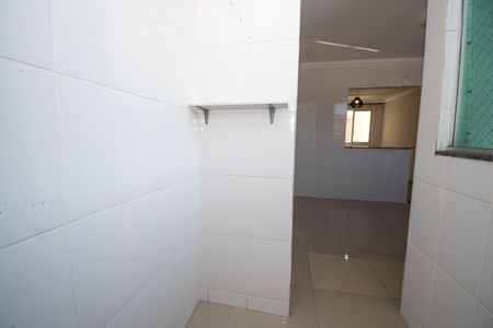 Apartamento para alugar com 70m², 2 quartos e 1 vaga Apartamento para alugar com 70m², 2 quartos e 1 vagaÁrea de Serviço