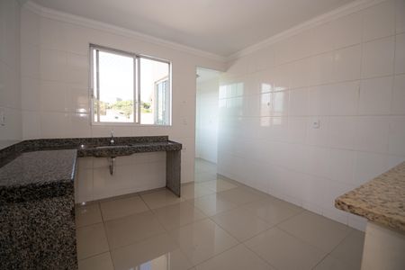 Apartamento para alugar com 70m², 2 quartos e 1 vaga Apartamento para alugar com 70m², 2 quartos e 1 vagaCozinha