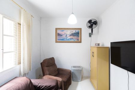 Casa à venda com 185m², 5 quartos e 1 vaga Casa à venda com 185m², 5 quartos e 1 vagaQuarto 1