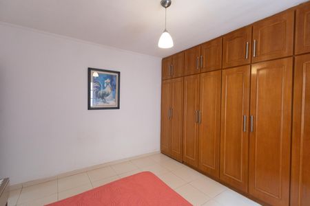 Casa à venda com 185m², 5 quartos e 1 vaga Casa à venda com 185m², 5 quartos e 1 vagaQuarto 2