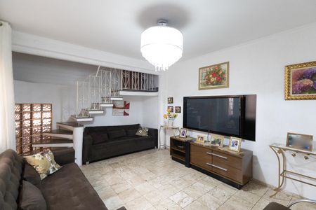 Sala  de casa à venda com 5 quartos, 185m² em Parque Casa de Pedra, São Paulo