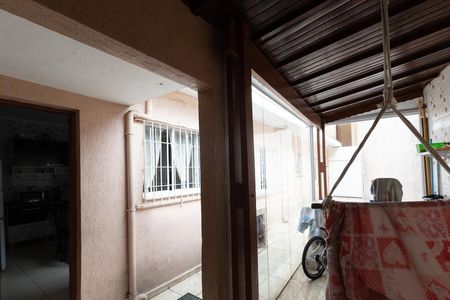 Casa à venda com 185m², 5 quartos e 1 vaga Casa à venda com 185m², 5 quartos e 1 vagaÁrea de Serviço