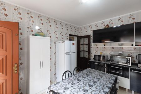 Casa à venda com 185m², 5 quartos e 1 vaga Casa à venda com 185m², 5 quartos e 1 vagaCozinha