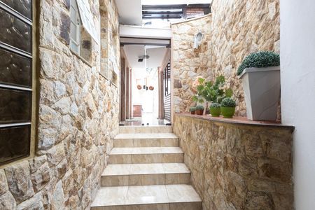 Casa à venda com 185m², 5 quartos e 1 vaga